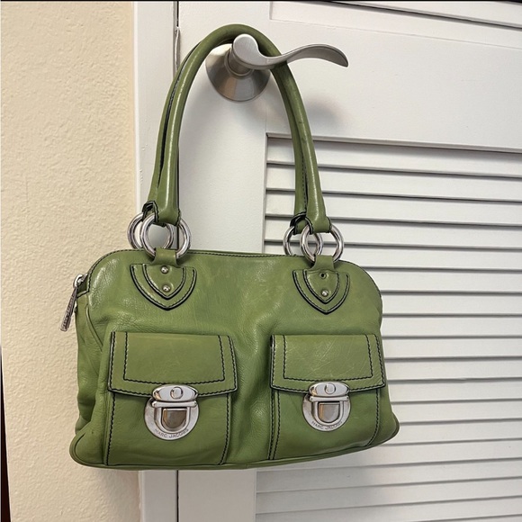 CLOSET CLOSEOUT Marc Jacobs, green handbag, tote, carryall. Multi sectional. - Picture 1 of 6